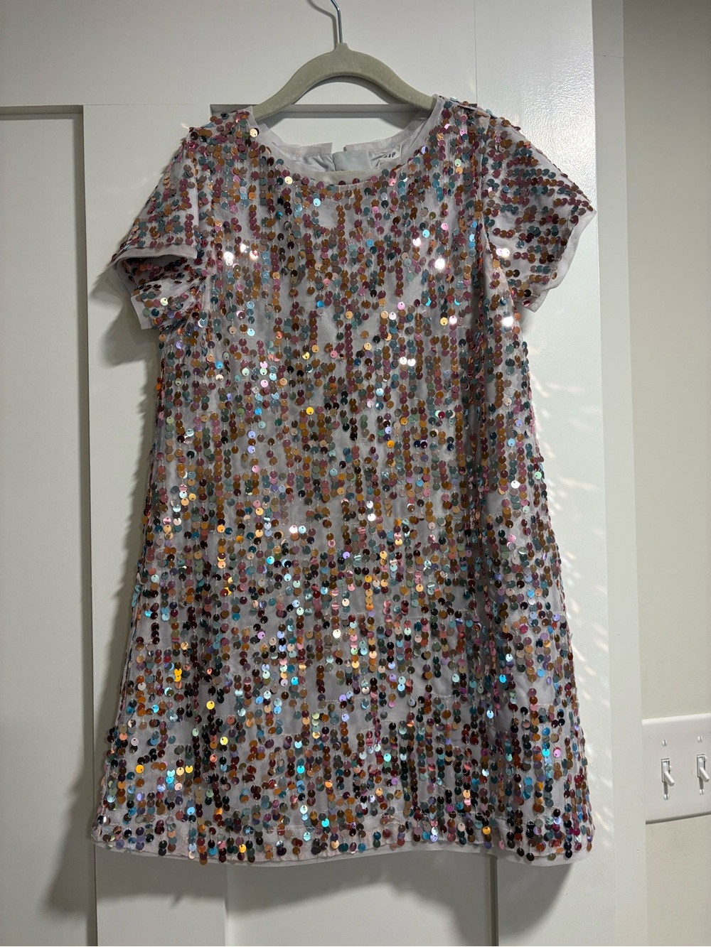 Like new Gap Girls' Pink Sequin Party Dress size S